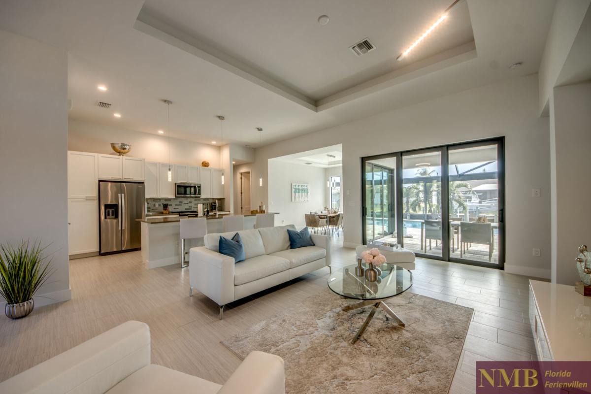 Ferienhaus-Cape-Coral-Sanisbar Breeze_9-Family-Room